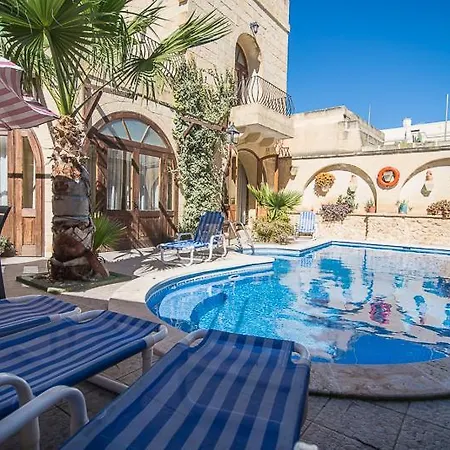 Feriehus 4 Bedroom With Large Private Pool