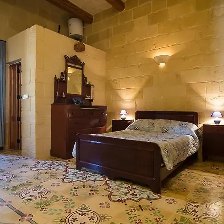 Feriehus 4 Bedroom With Large Private Pool *